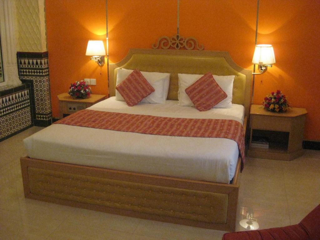 Bowshar International Hotel Muscat Room photo